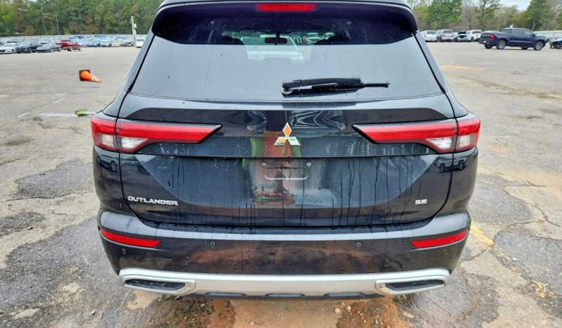 
MITSUBISHI OUTLANDER SE, 2022 full									