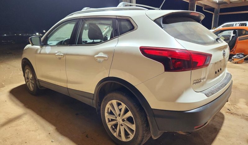 
NISSAN ROGUE SPORT SV, 2018 full									