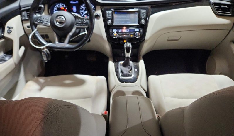 
NISSAN ROGUE SPORT SV, 2018 full									