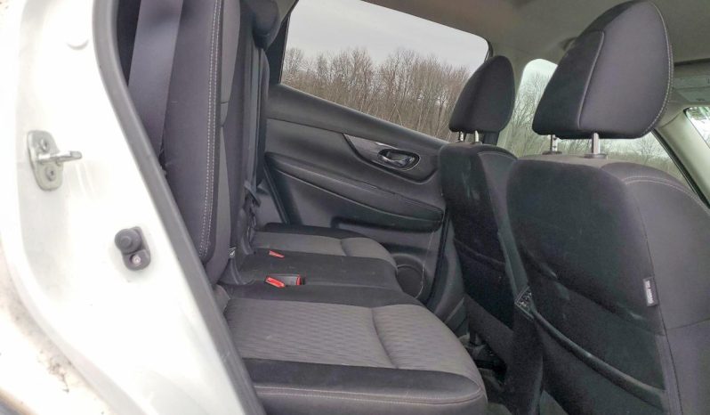 
NISSAN ROGUE SV, 2017 full									