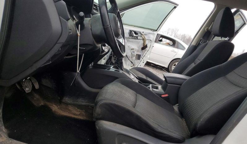 
NISSAN ROGUE SV, 2017 full									