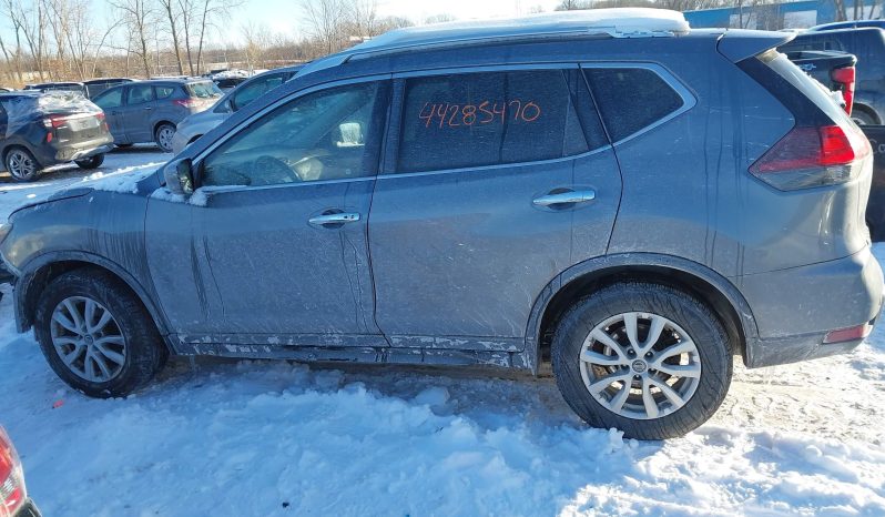 
NISSAN ROGUE SV, 2019 (2018) full									