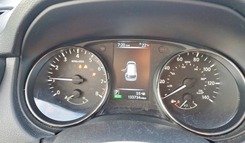 
NISSAN ROGUE SV, 2017 (2016) full									