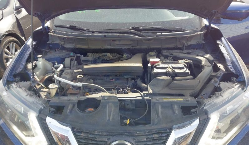 
NISSAN ROGUE SV, 2018 (2017) full									