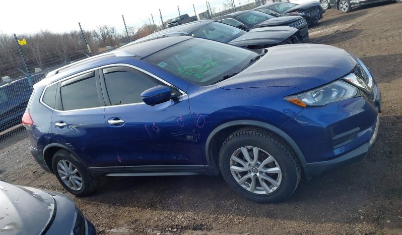 
NISSAN ROGUE SV, 2018 (2017) full									