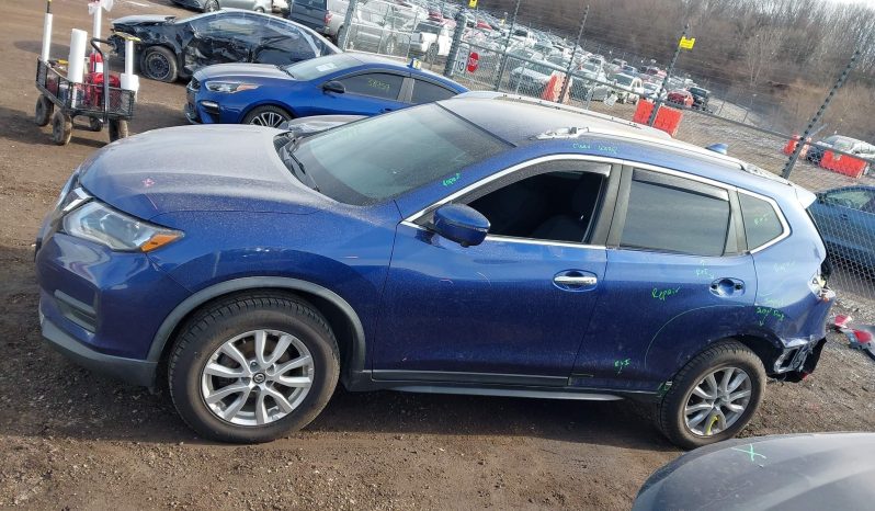 
NISSAN ROGUE SV, 2018 (2017) full									