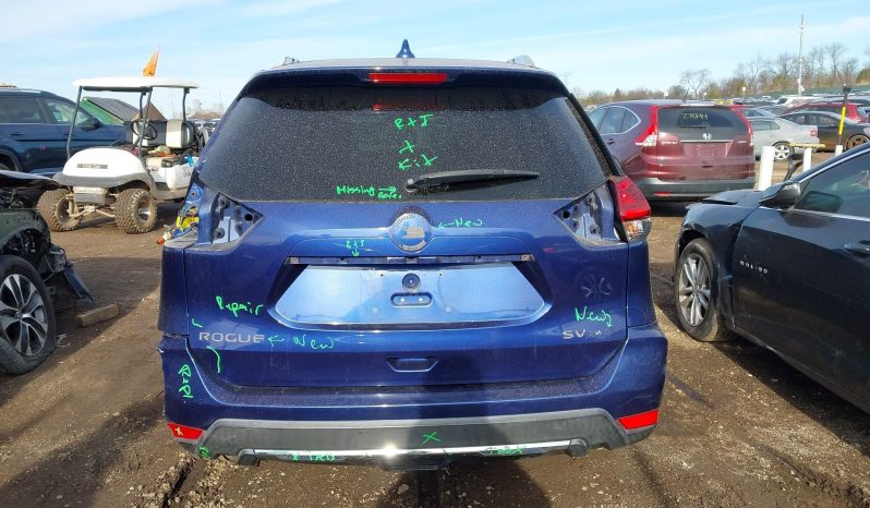 
NISSAN ROGUE SV, 2018 (2017) full									