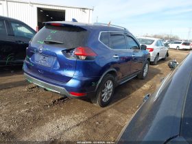 NISSAN ROGUE SV, 2018 (2017)