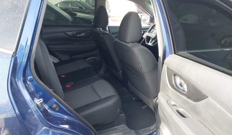 
NISSAN ROGUE SV, 2018 (2017) full									