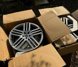 
MERCEDES-BENZ GLS 450 4MATIC, 2020 full									