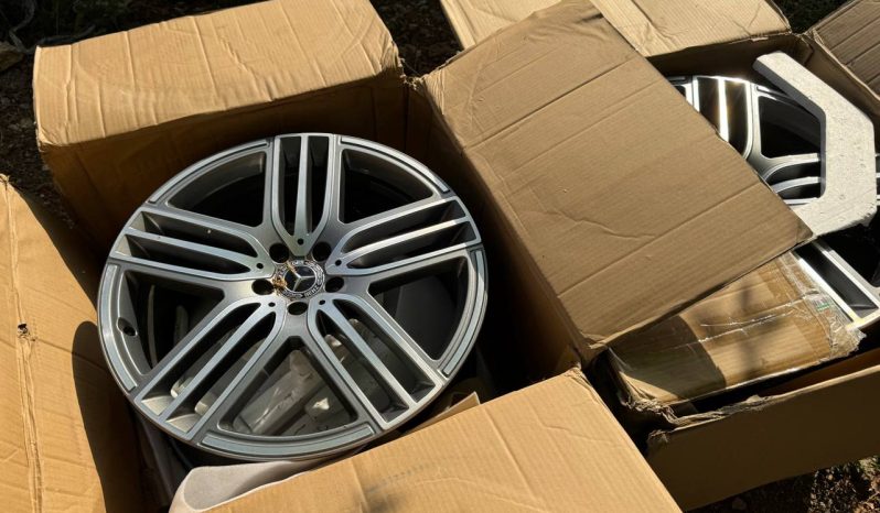 
MERCEDES-BENZ GLS 450 4MATIC, 2020 full									