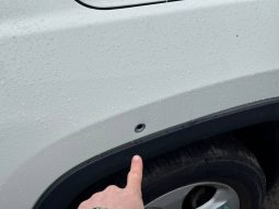 
JEEP COMPASS LATITUDE, 2018 (2017) full									