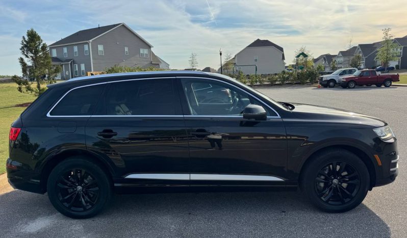 
AUDI Q7 3.0T PREMIUM, 2017 (11/2015) full									