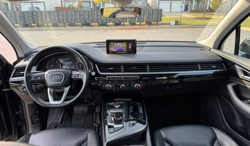 
AUDI Q7 3.0T PREMIUM, 2017 (11/2015) full									