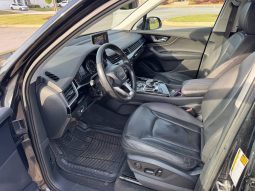 
AUDI Q7 3.0T PREMIUM, 2017 (11/2015) full									