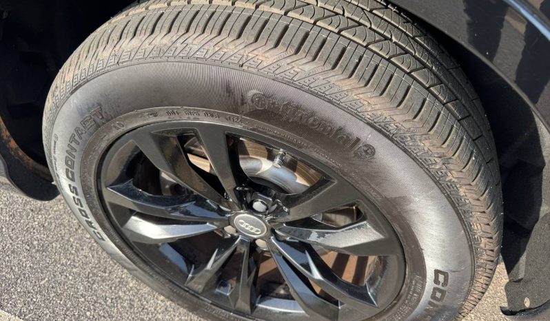 
AUDI Q7 3.0T PREMIUM, 2017 (11/2015) full									