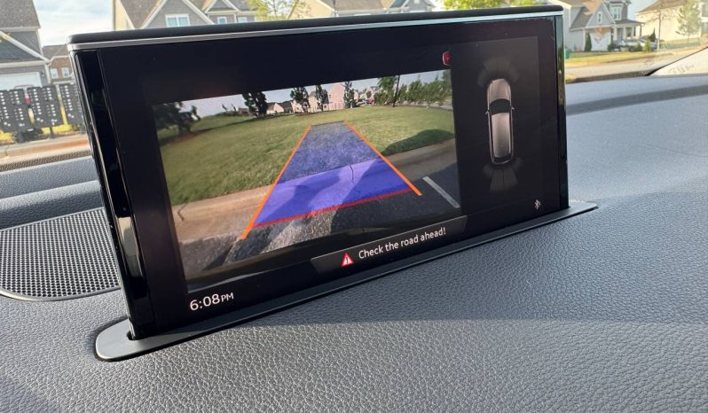 
AUDI Q7 3.0T PREMIUM, 2017 (11/2015) full									