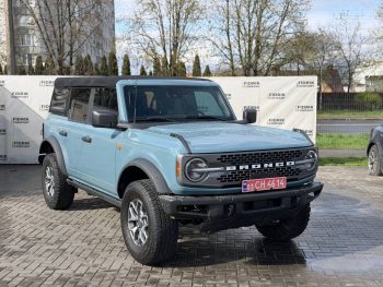 FORD BRONCO BASE, 2021