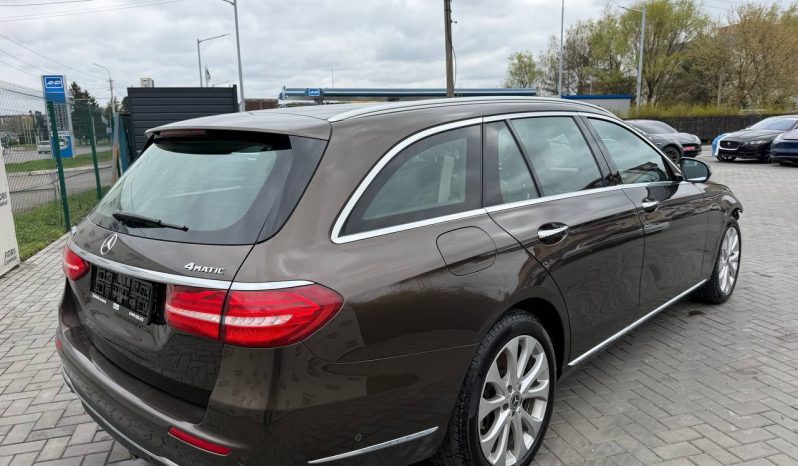 
MERCEDES-BENZ E 400 4MATIC, 2018 full									