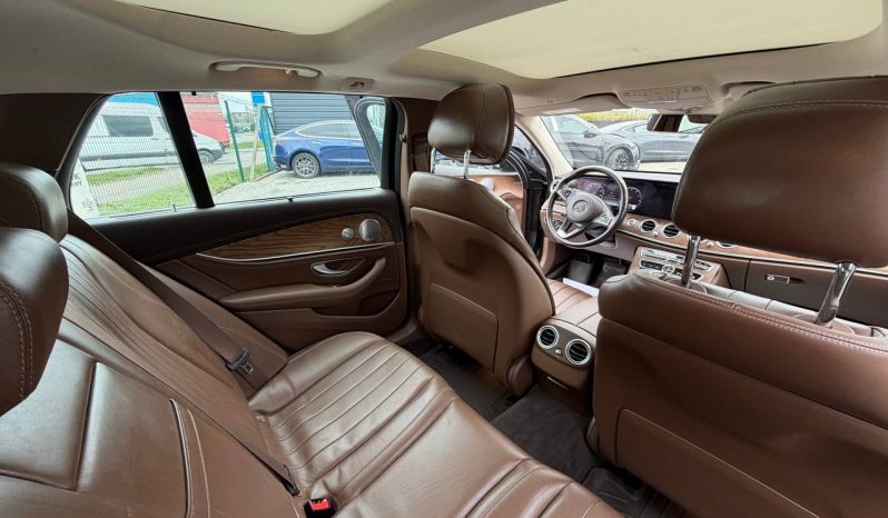 
MERCEDES-BENZ E 400 4MATIC, 2018 full									