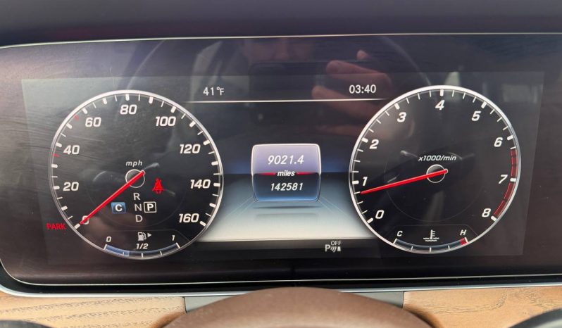 
MERCEDES-BENZ E 400 4MATIC, 2018 full									