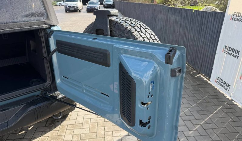 
FORD BRONCO BASE, 2021 full									