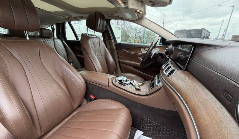 
MERCEDES-BENZ E 400 4MATIC, 2018 full									