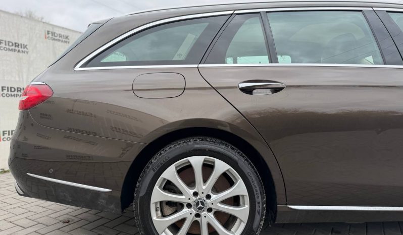 
MERCEDES-BENZ E 400 4MATIC, 2018 full									