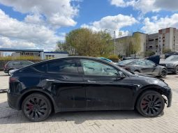 TESLA MODEL Y PERFORMANCE, 2023