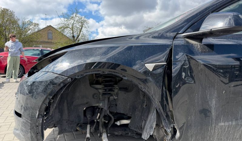 
TESLA MODEL Y PERFORMANCE, 2023 full									