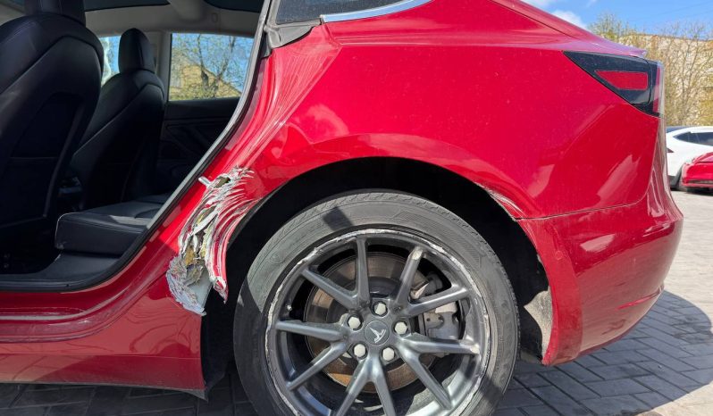 
TESLA MODEL 3 LR RWD, 2018 full									