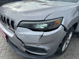 
JEEP CHEROKEE LATITUDE PLUS, 2019 (2018) full									