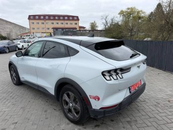 FORD MUSTANG MACH-E SELECT, 2023
