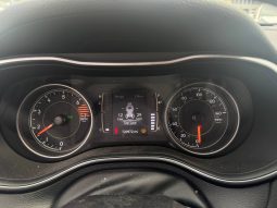 
JEEP CHEROKEE LATITUDE PLUS, 2019 (2018) full									