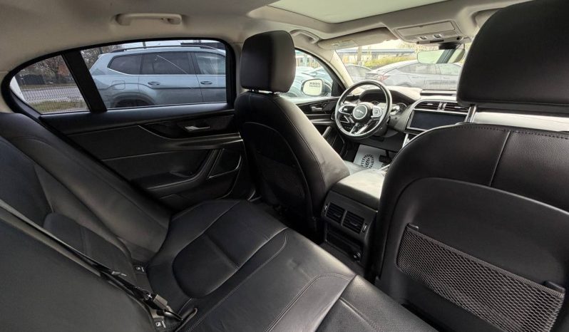 
JAGUAR XE S, 2020 full									