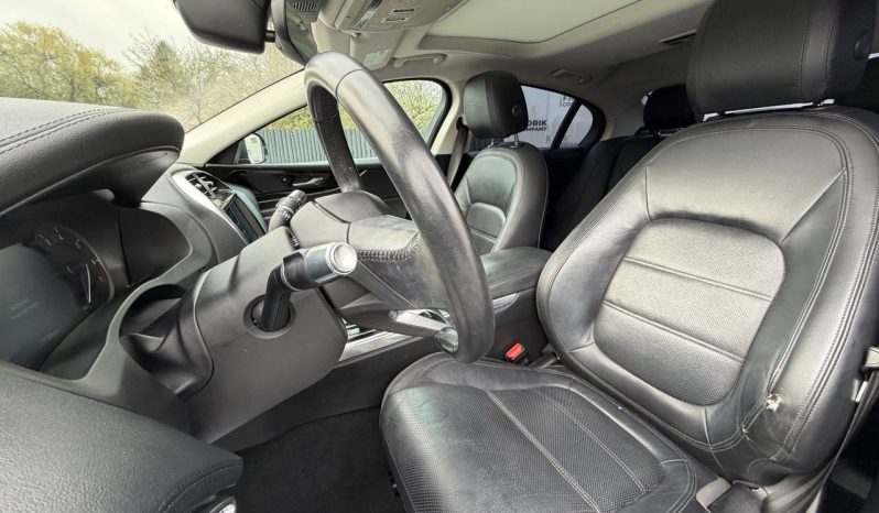 
JAGUAR XE S, 2020 full									