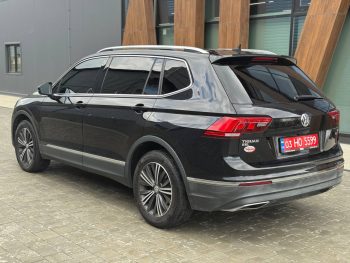 VOLKSWAGEN TIGUAN SEL, 2018 (2017)