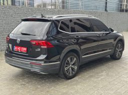 VOLKSWAGEN TIGUAN SEL, 2018 (2017)