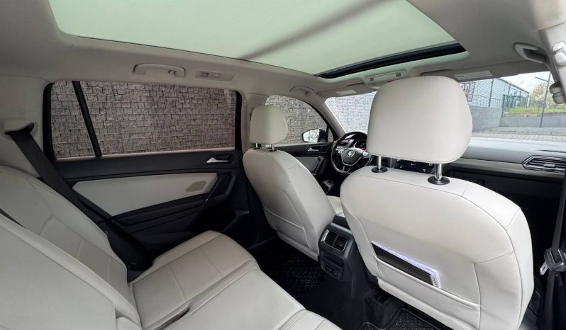 
VOLKSWAGEN TIGUAN SEL, 2018 (2017) full									