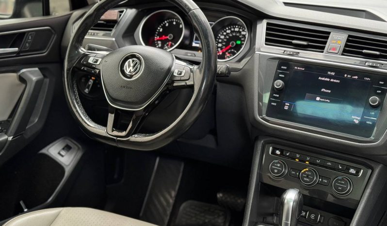 
VOLKSWAGEN TIGUAN SEL, 2018 (2017) full									