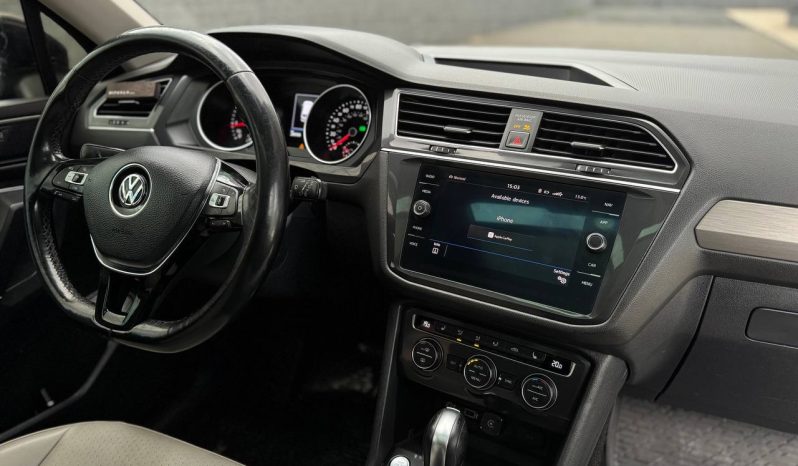 
VOLKSWAGEN TIGUAN SEL, 2018 (2017) full									