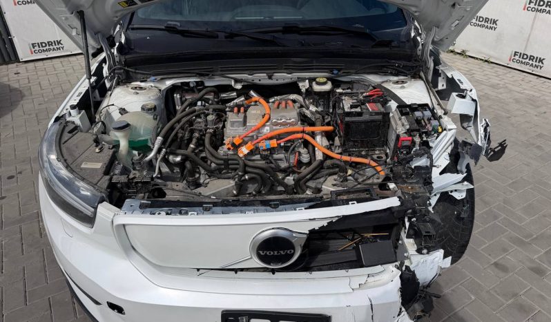 
VOLVO XC40 RECHARGE PURE ELECTRIC P8, 2021 full									
