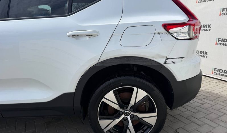 
VOLVO XC40 RECHARGE PURE ELECTRIC P8, 2021 full									