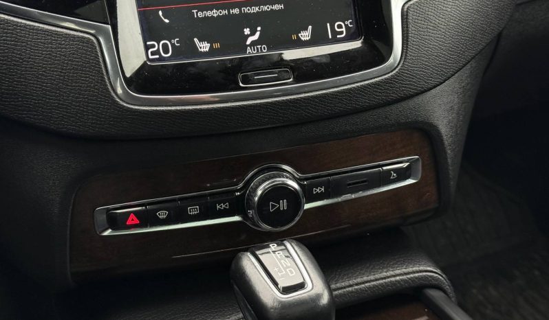 
VOLVO XC90 T6, 2016 full									