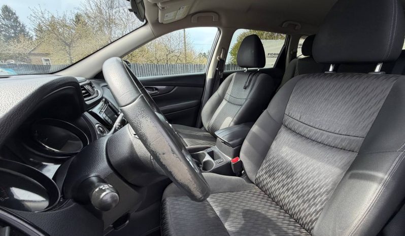 
NISSAN ROGUE SV, 2018 (2017) full									