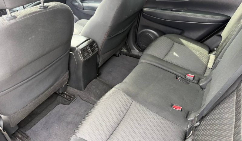 
NISSAN ROGUE SV, 2018 (2017) full									