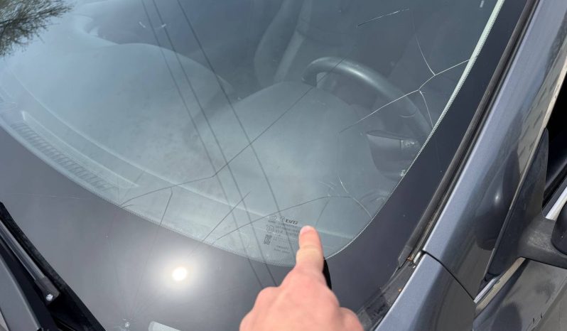 
NISSAN ROGUE SV, 2018 (2017) full									