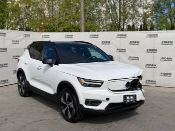VOLVO XC40 RECHARGE PURE ELECTRIC P8, 2021