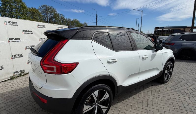
VOLVO XC40 RECHARGE PURE ELECTRIC P8, 2021 full									