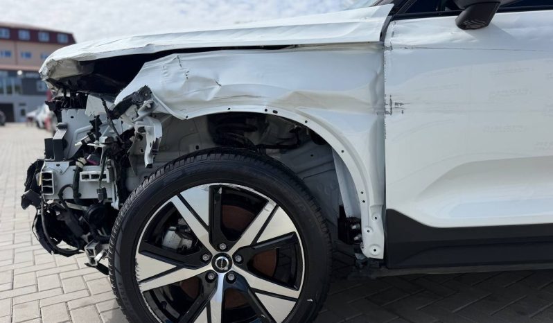
VOLVO XC40 RECHARGE PURE ELECTRIC P8, 2021 full									